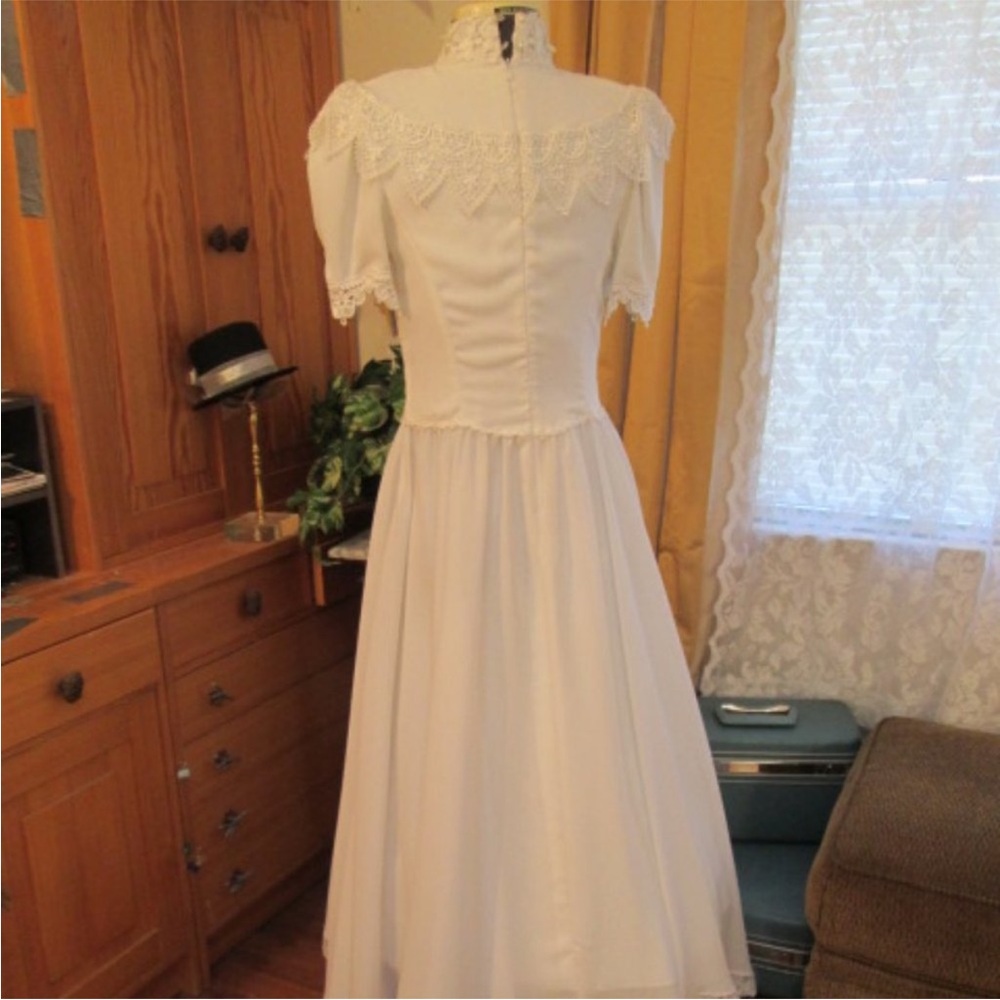 Vintage Western Victorian Wedding Dress - Picture 2 of 12